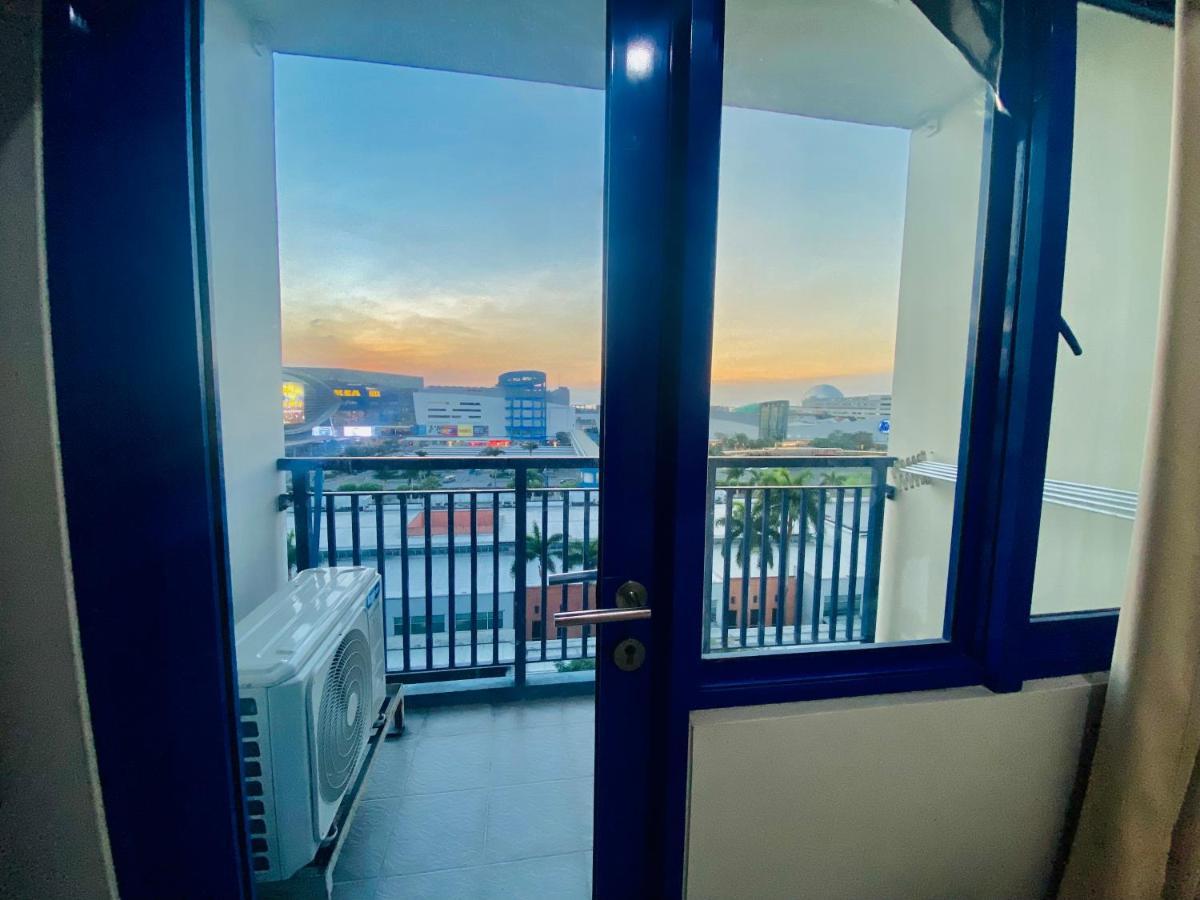 Madison'S Place At Sea Moa Manila Zewnętrze zdjęcie